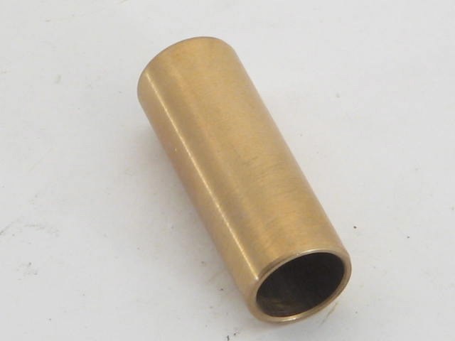 UPPER UPRIGHT TO LEAF BUSH