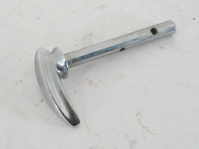 HOOD GRILL OPENING HANDLE
