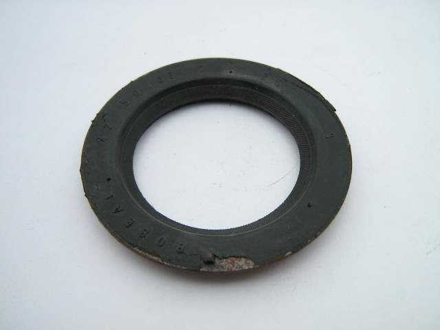 FRONT CRANKSHAFT OIL SEAL