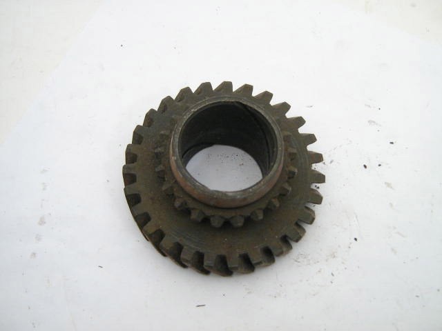 4-SPEED SECOND GEAR W 27 TEETH