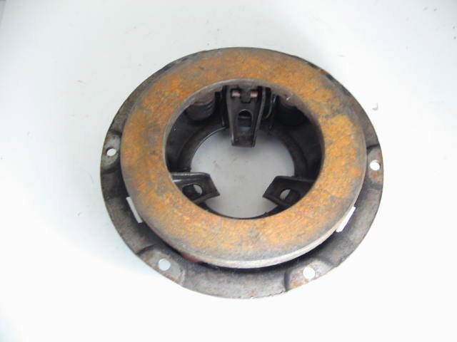 CLUTCH COVER- PRESSURE PLATE