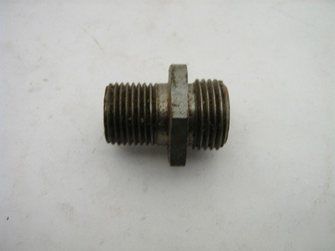 SCREW ON OIL FILTER THREADS