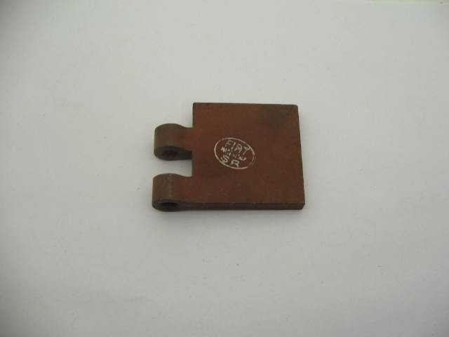 SEDAN MOVABLE HALF HINGE