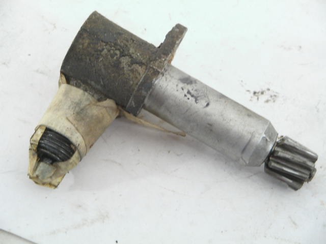 SPEEDOMETER DRIVE ASSEMBLY