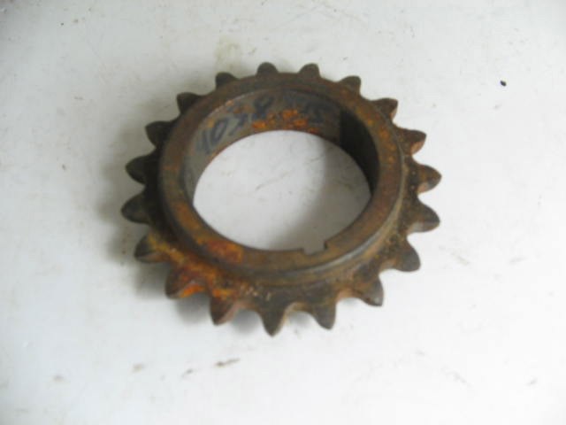 CRANKSHAFT TIMING CHAIN GEAR