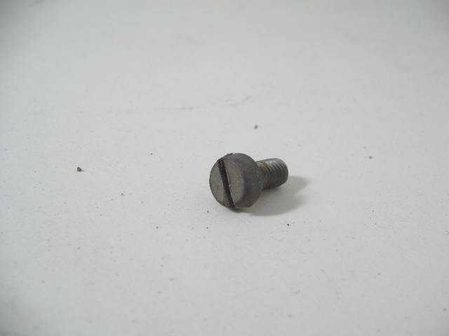 SCREW TO RETAIN 672568