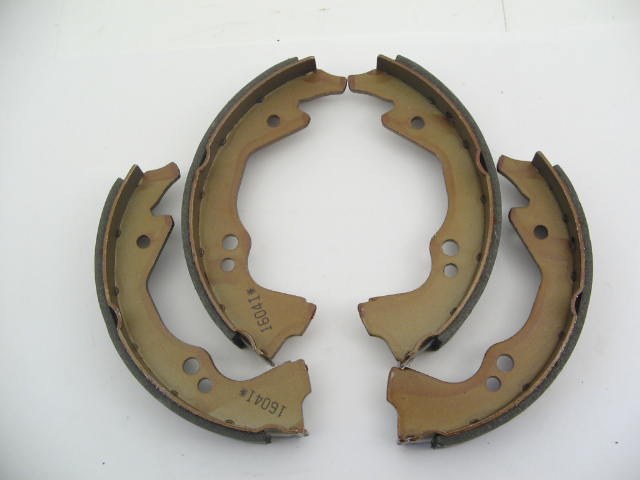 1960-65 BRAKE SHOE SET