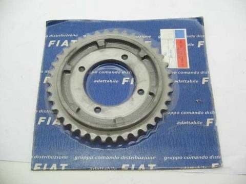 TIMING CHAIN GEAR ON CAMSHAFT