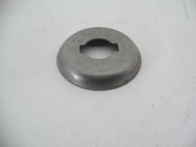 CRANK NUT OIL SLINGER