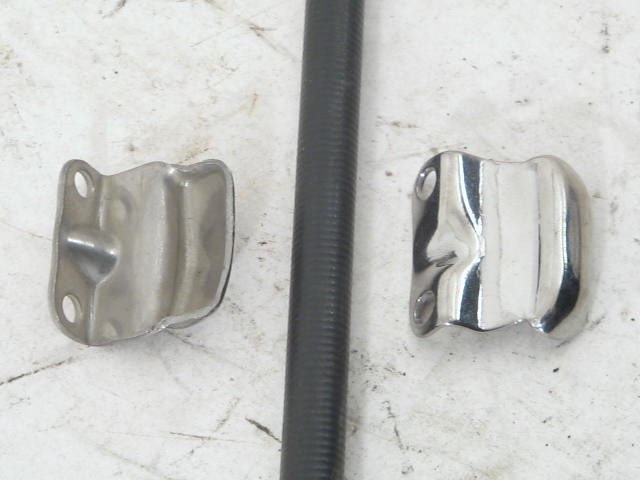CATCH FOR WING VENT HANDLE