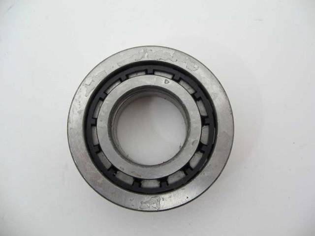 SECONDARY SHAFT CENTER BEARING