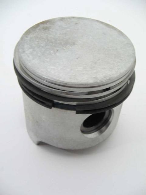 STANDARD PISTON, SOME NUDE...