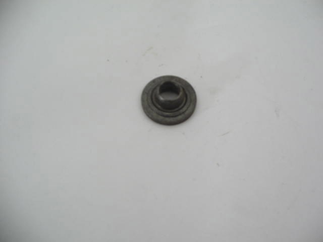 SINGLE SPRING UPPER VALVE CUP