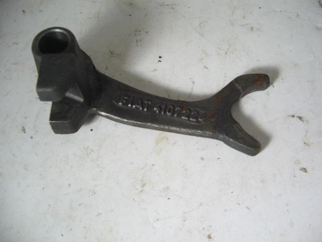 4-SPEED REVERSE SHIFT FORK