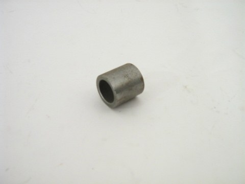 4-SPEED SPACER ON REVERSE ROD