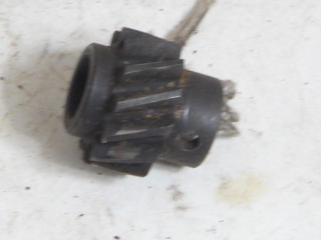 DIST/OIL PUMP DRIVE GEAR ONLY