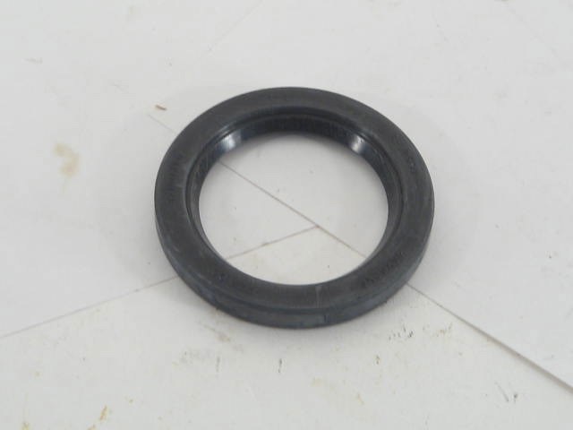 FRONT CRANKSHAFT SEAL