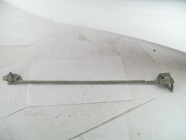 1965-88 RIGHT DOOR LATCH ASSY