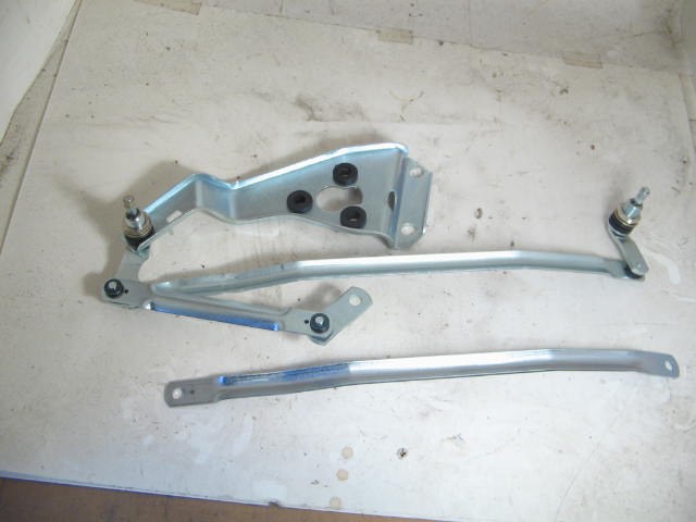 LHD WINDSHIELD WIPER LINKAGE