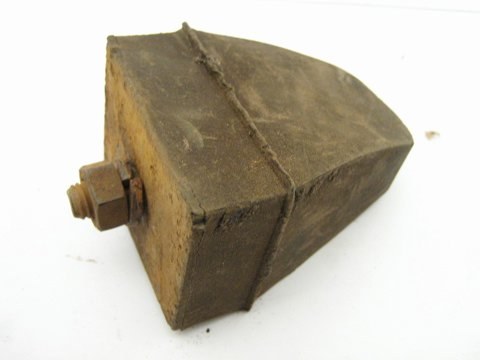 REAR SUSPENSION RUBBER STOP
