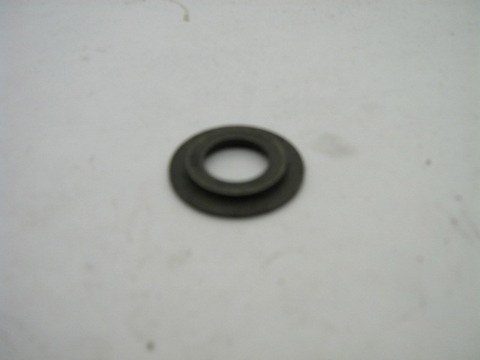 DOUBLE VALVE SPRING LOWER CUP