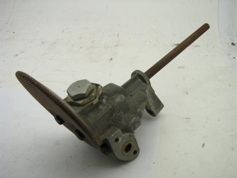 OIL PUMP ASSEMBLY