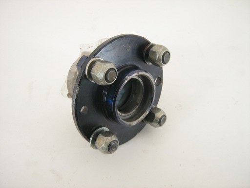 1966-68.5 FRONT WHEEL HUB