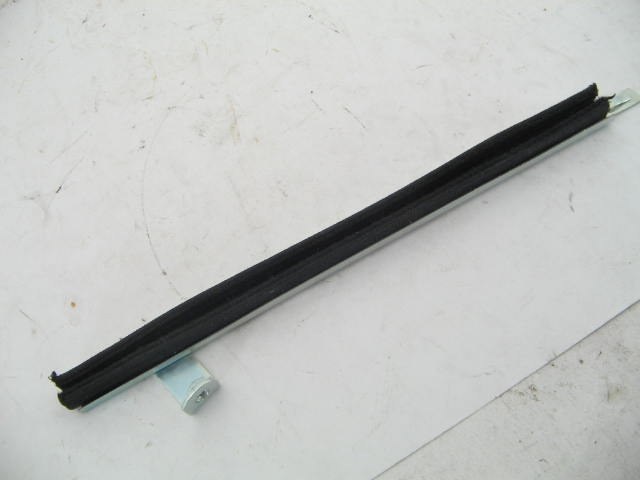 LEFT FORWARD DOOR GLASS GUIDE