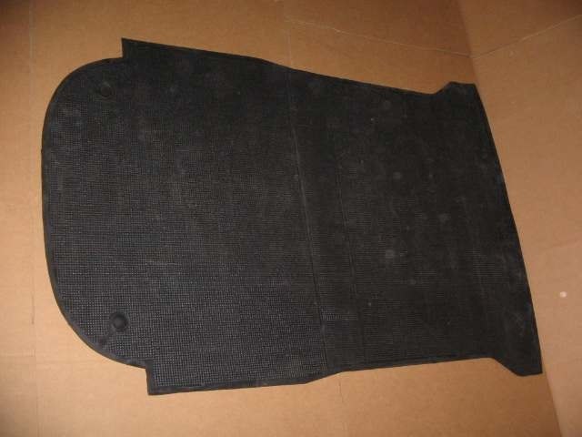 FLOOR MAT FOR FRONT TRUNK