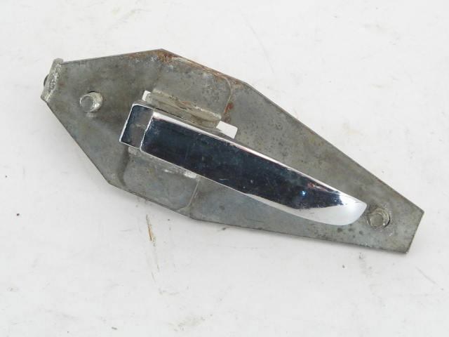 LEFT INSIDE DOOR HANDLE