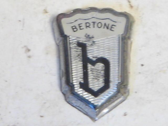 BERTONE "b" EMBLEM