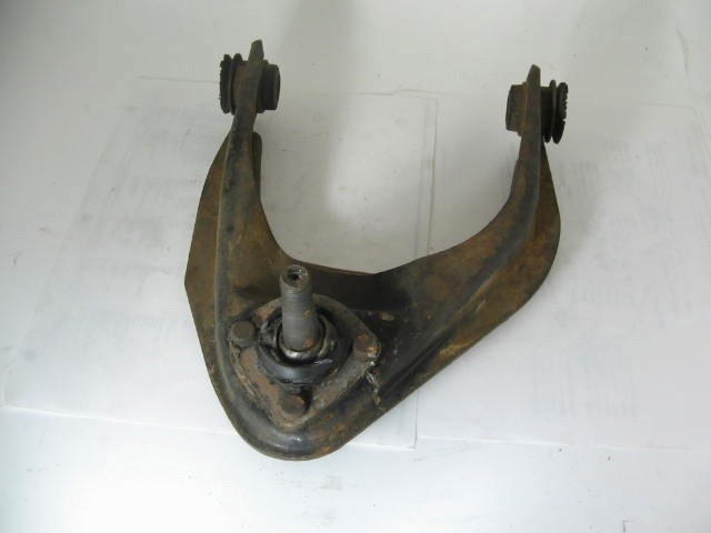 UPPER RIGHT A-ARM ASSEMBLY