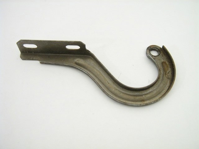 RIGHT DOOR HINGE
