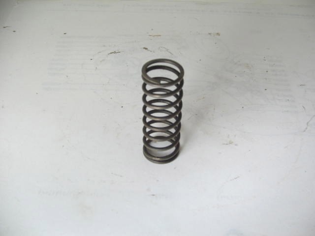 LIFT SPRING ON GEAR SELECTOR