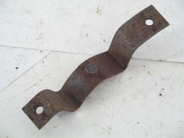 LICENSE PLATE MOUTING BRACKET