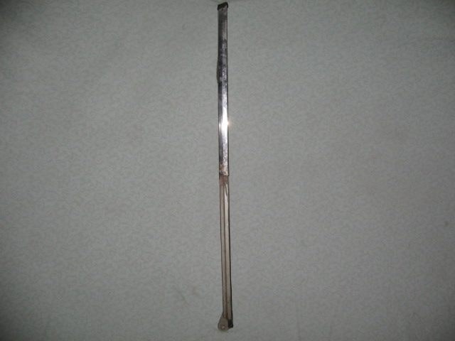 LEFT DOOR GLASS FRONT GUIDE