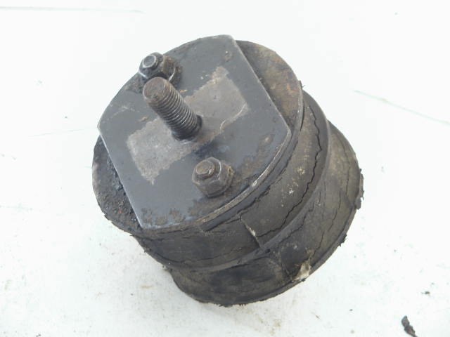 1962-73 MOTOR MOUNT ASSEMBLY