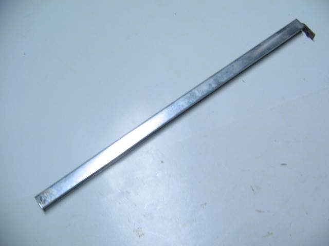 FELT PAD & CHROME STRIP
