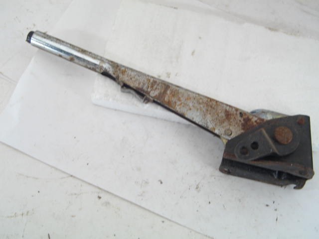 PARKING BRAKE HANDLE ASSY