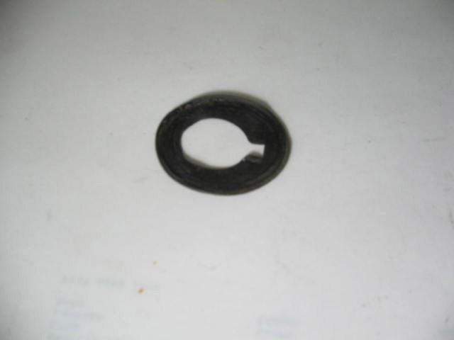 POST THRU COWL RUBBER GASKET