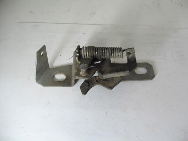 FRONT HOOD LATCH