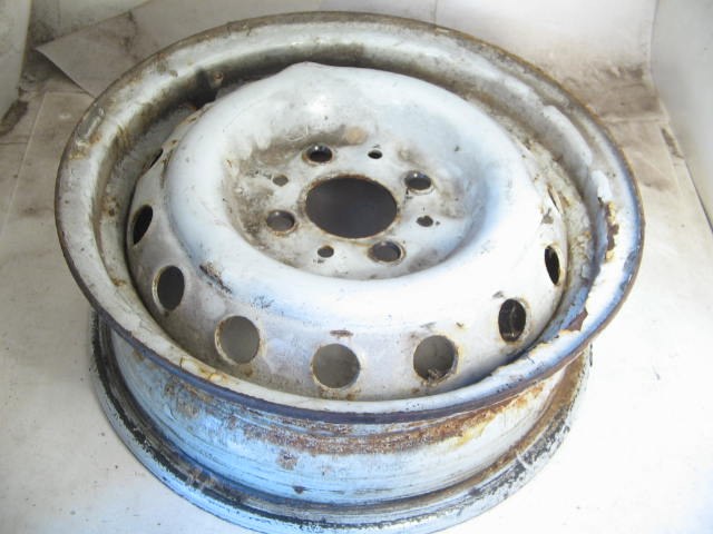 1968-69 4.5X13" STEEL WHEEL