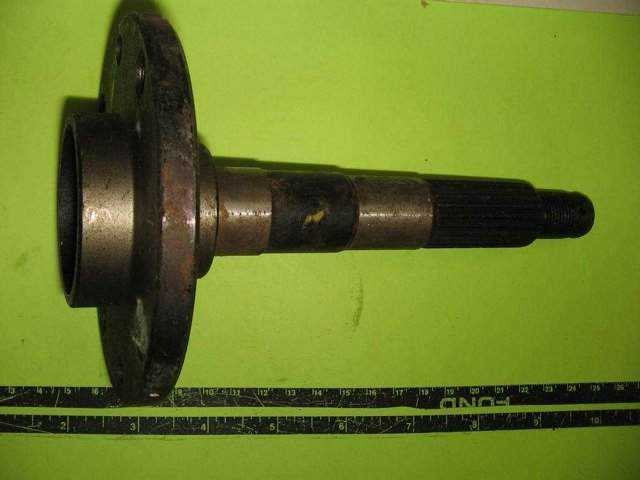 REAR STUB AXLE SHAFT
