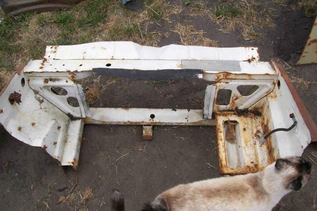 FRONT INNER CROSSRAIL ASSY