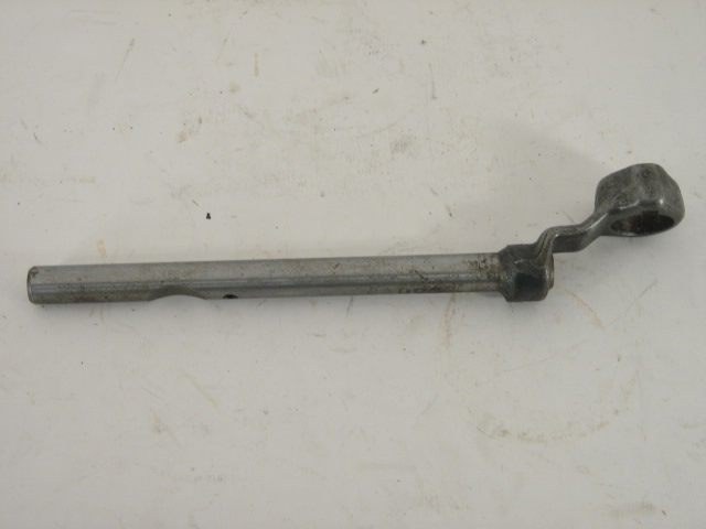 5 SPEED SHIFT ROD IN HOUSING
