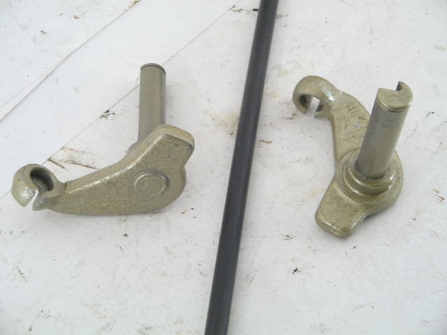 RIGHT CALIPER P/BRAKE LEVER