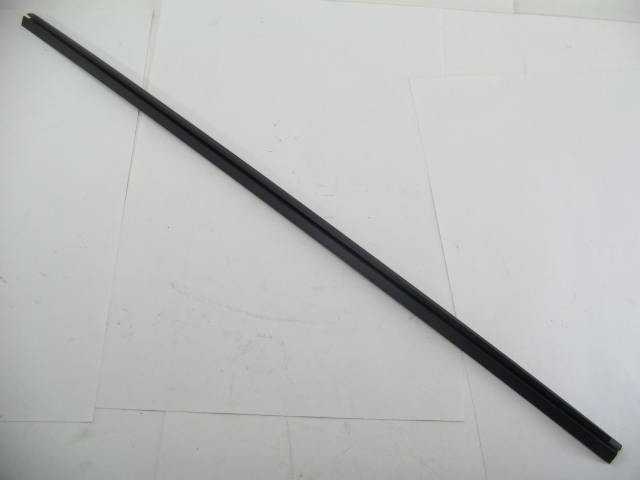 BLACK WINDOW STRIP GASKET