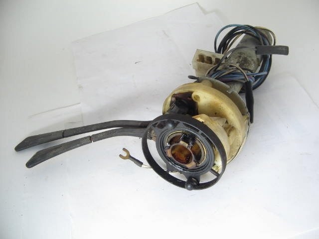 COLUMN CONTROL SWITCH