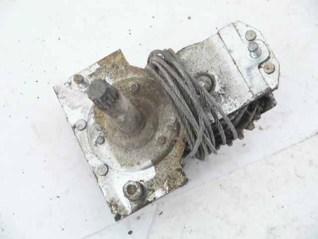 1960-85 DOOR WINDOW REGULATOR
