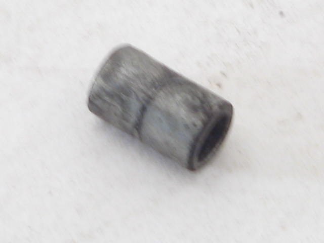 AIR CLEANER MOUNTING SPACER